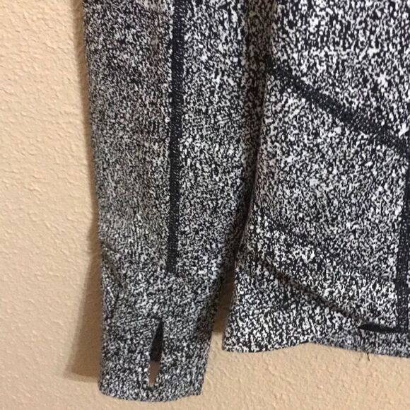 Mondetta Long Sleeve Athletic Pullover XS - Picture 3 of 6